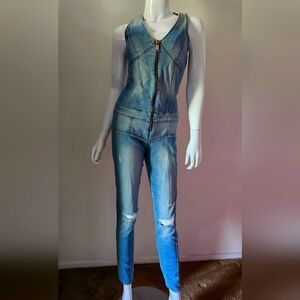 Guess Los Angeles Women's Denim Sleeveless Jump Suit One-piece Zip Up